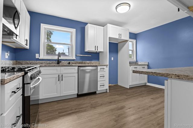 29765 Sheridan Street, Garden City, MI 48135