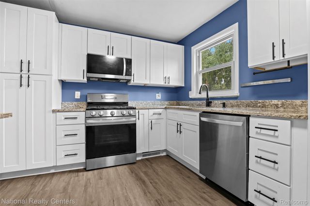 29765 Sheridan Street, Garden City, MI 48135