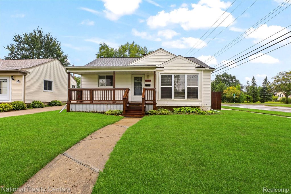 29765 Sheridan Street, Garden City, MI 48135