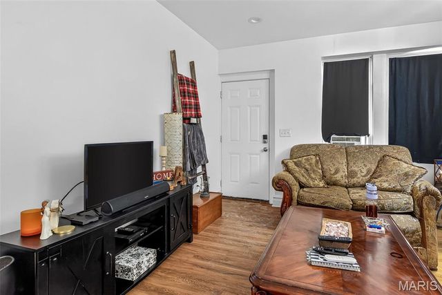 3436 Potomac Street, St Louis, MO 63118