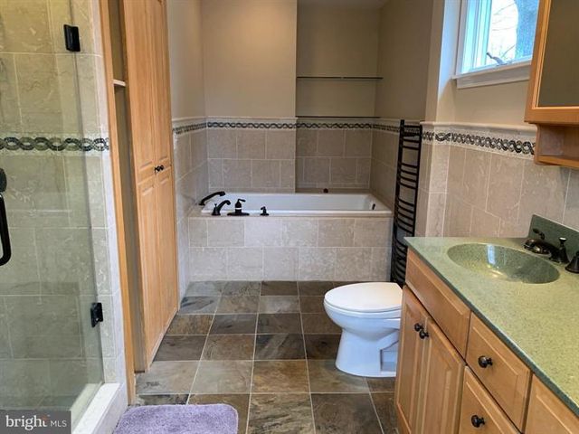 7512 ARDEN RD, Cabin John, MD 20818