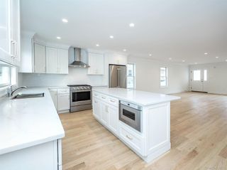 35B Dunwood Road, Port Washington, NY 11050