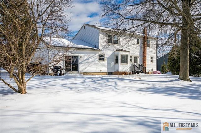 17 Eastern Drive, South Brunswick, NJ 08824