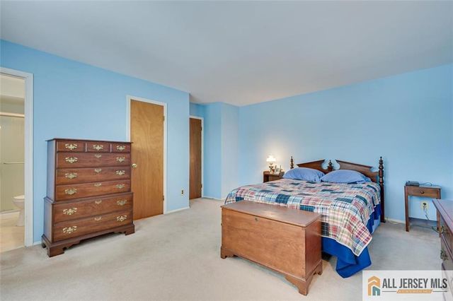 17 Eastern Drive, South Brunswick, NJ 08824