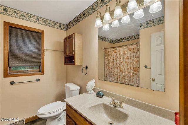1180 Laural Lane, Ballston Spa, NY 12020