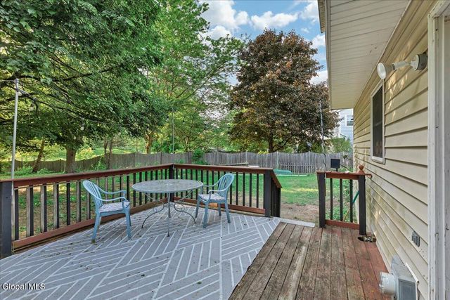 1180 Laural Lane, Ballston Spa, NY 12020