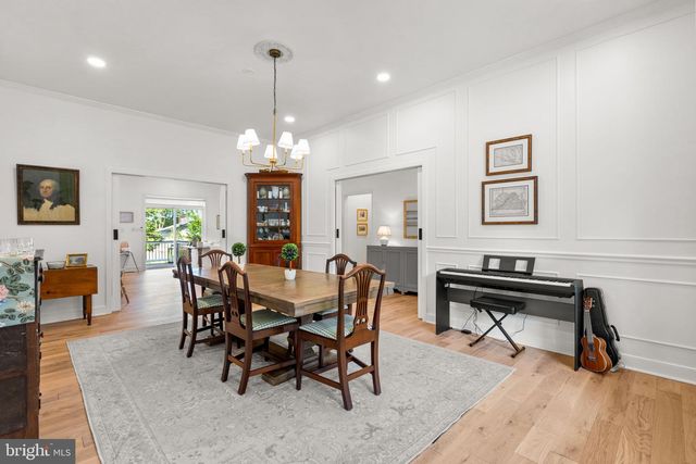 2854 FAIRMONT ST, Falls Church, VA 22042