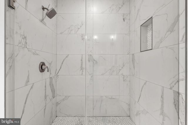 2854 FAIRMONT ST, Falls Church, VA 22042