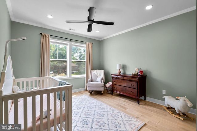 2854 FAIRMONT ST, Falls Church, VA 22042