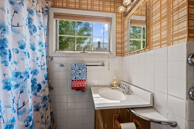 109 E Mohawk Drive, Little Egg Harbor, NJ 08087