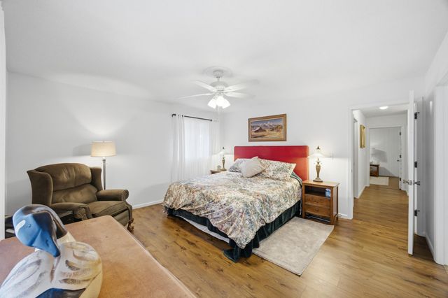 1301 ELM Street N, Fargo, ND 58102