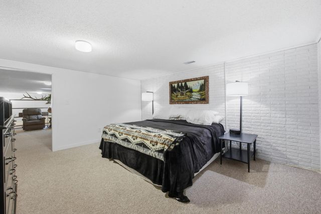 1301 ELM Street N, Fargo, ND 58102