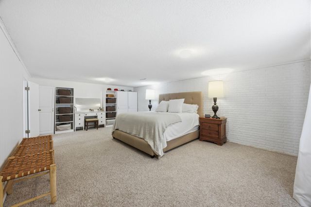 1301 ELM Street N, Fargo, ND 58102