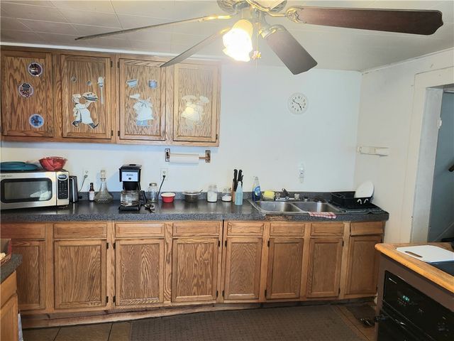 848 Arlington Ave, New Castle, PA 16101