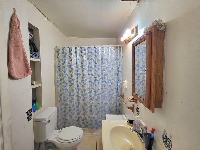 848 Arlington Ave, New Castle, PA 16101