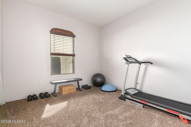 6421 E Koufax Lane, Tucson, AZ 85756