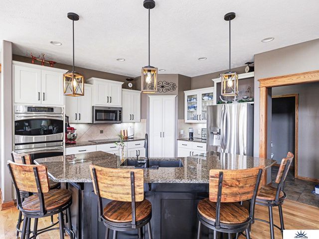 14906 S 24th Street, Bellevue, NE 68123