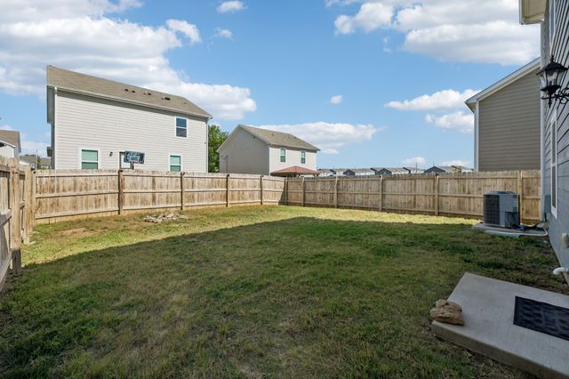 119 Westcott St, La Vergne, TN 37086