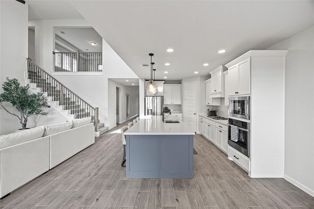 2143 Alabaster Estate Drive, Richmond, TX 77469