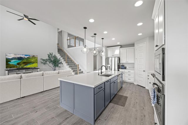 2143 Alabaster Estate Drive, Richmond, TX 77469