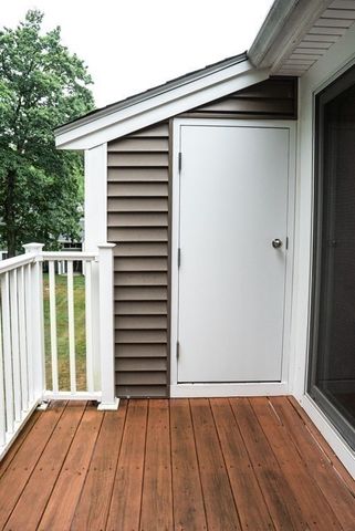 34 Silver Hill Ln 8, Natick, MA 01760