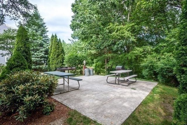 34 Silver Hill Ln 8, Natick, MA 01760