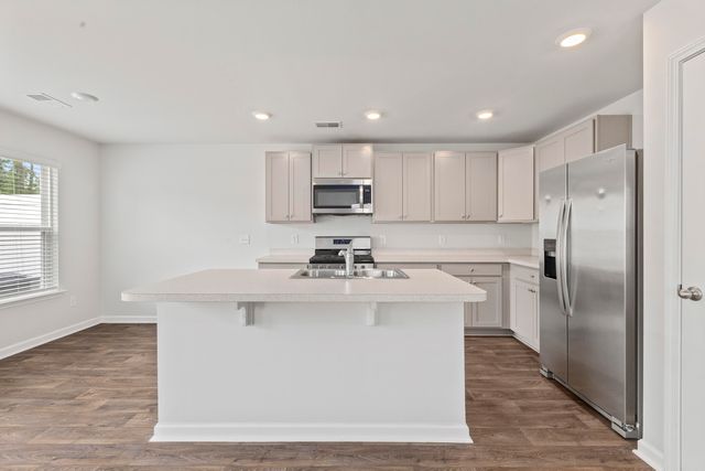 143 Spencer Circle, Summerville, SC 29485