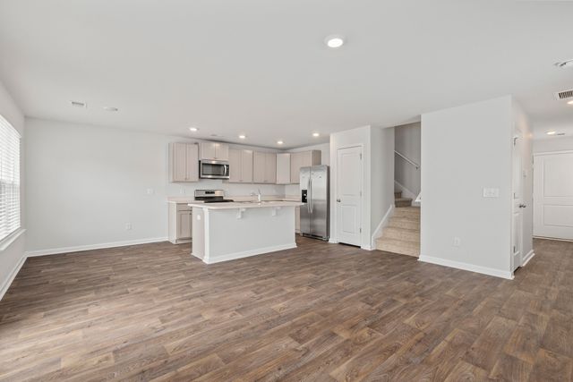 143 Spencer Circle, Summerville, SC 29485