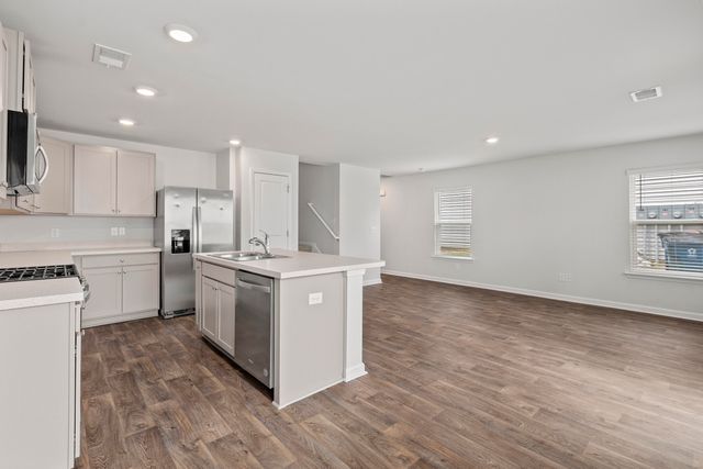 143 Spencer Circle, Summerville, SC 29485