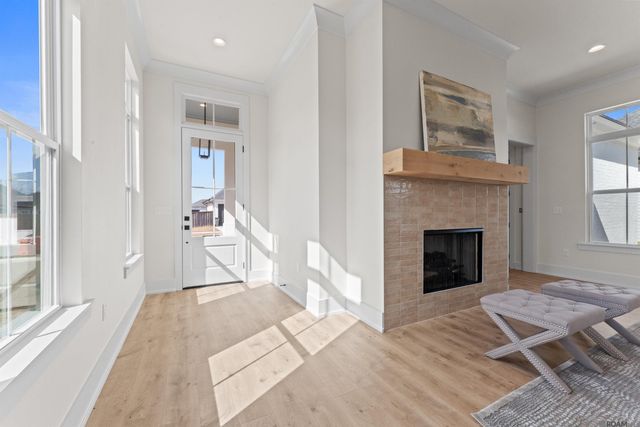 13475 Sawmill Dr, Baton Rouge, LA 70818