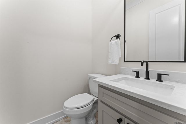 13475 Sawmill Dr, Baton Rouge, LA 70818