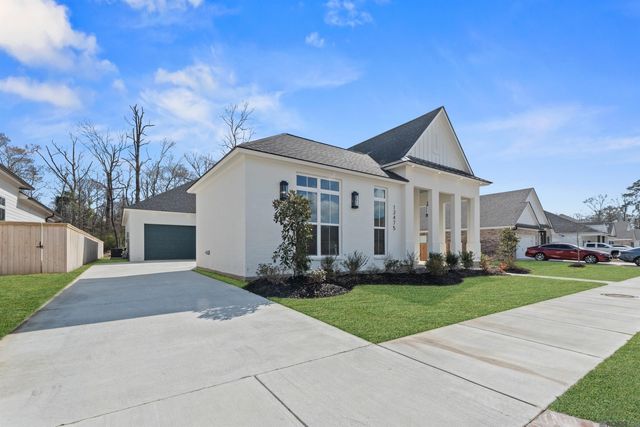 13475 Sawmill Dr, Baton Rouge, LA 70818