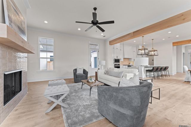 13475 Sawmill Dr, Baton Rouge, LA 70818