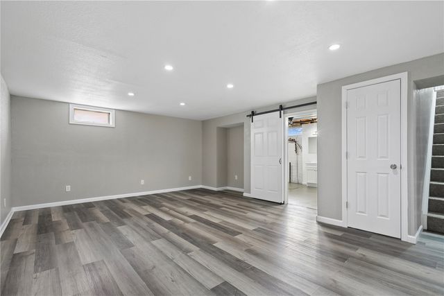3021 Ravenwood Terrace NW, Cedar Rapids, IA 52405