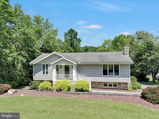 631 WYNONAH DR, Auburn, PA 17922