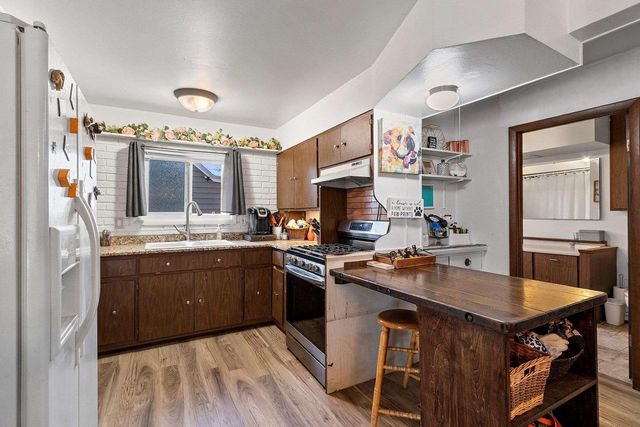 870 Waverly Place, Green Bay, WI 54304