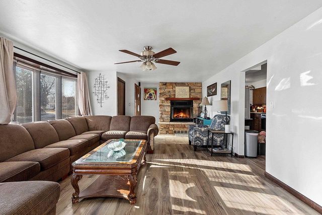 870 Waverly Place, Green Bay, WI 54304