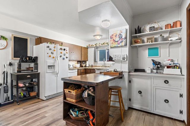 870 Waverly Place, Green Bay, WI 54304