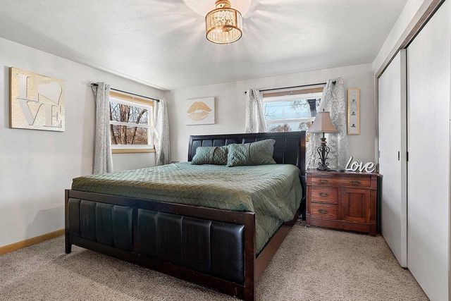 870 Waverly Place, Green Bay, WI 54304