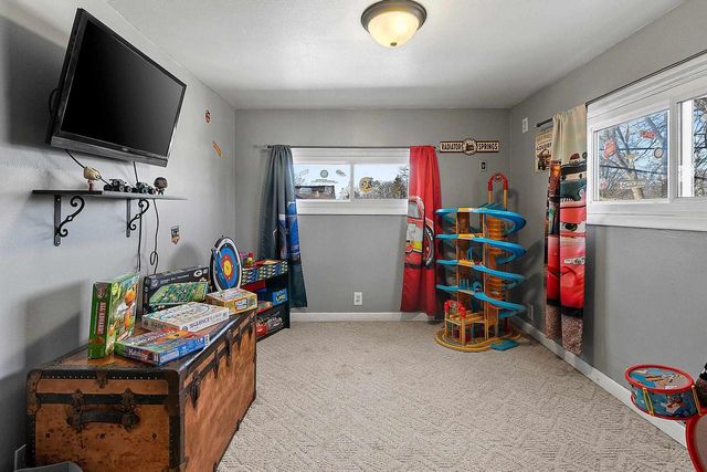 870 Waverly Place, Green Bay, WI 54304