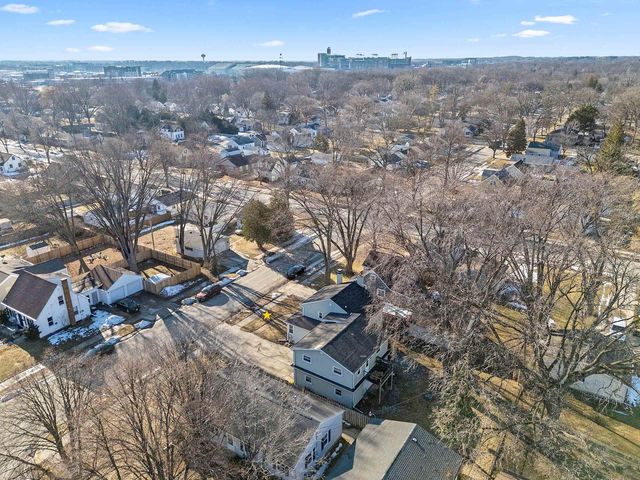 870 Waverly Place, Green Bay, WI 54304