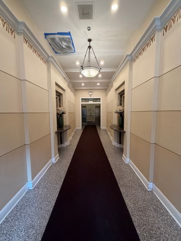 807 Church Street 212, Evanston, IL 60201