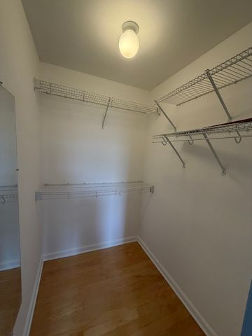 807 Church Street 212, Evanston, IL 60201