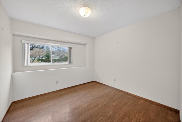 5365 Whitney Blvd, Rocklin, CA 95677