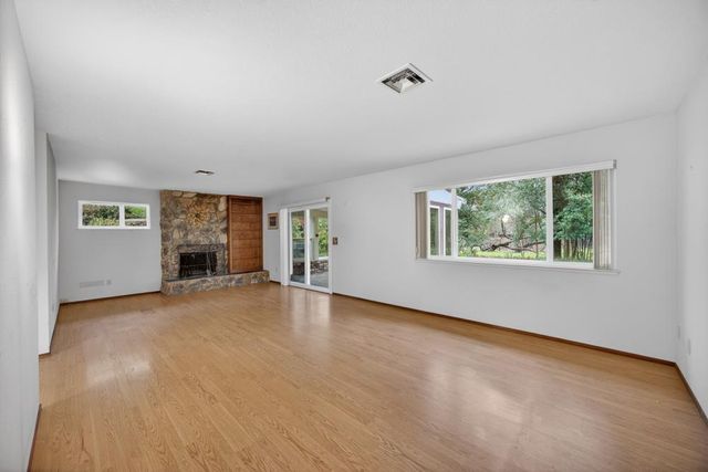 5365 Whitney Blvd, Rocklin, CA 95677