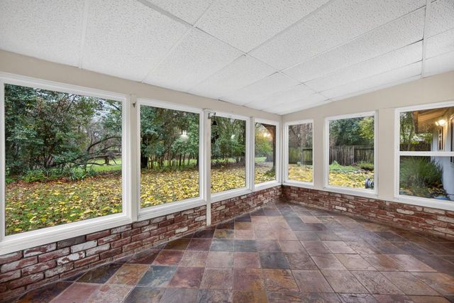 5365 Whitney Blvd, Rocklin, CA 95677