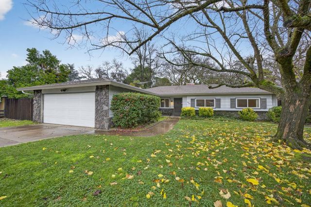 5365 Whitney Blvd, Rocklin, CA 95677