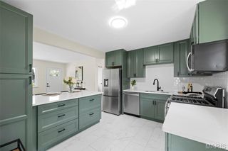 7944 Lavington Drive, Richmond Heights, MO 63117