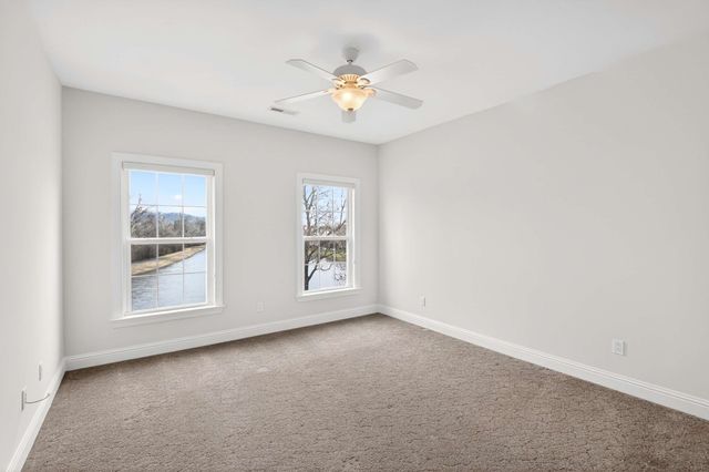 630 Springlake Dr, Franklin, TN 37064