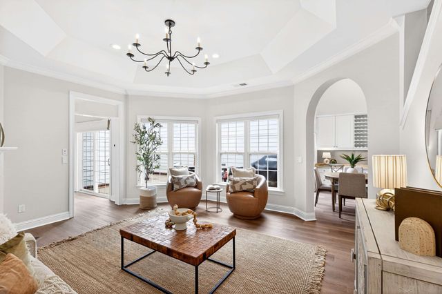 630 Springlake Dr, Franklin, TN 37064